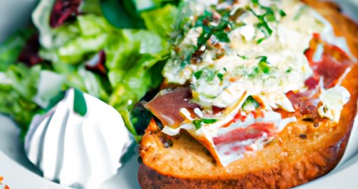 Pečený kapr s bramborovým salátem.