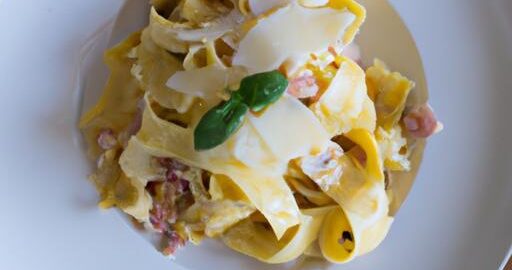 Těstoviny Carbonara s parmazánem