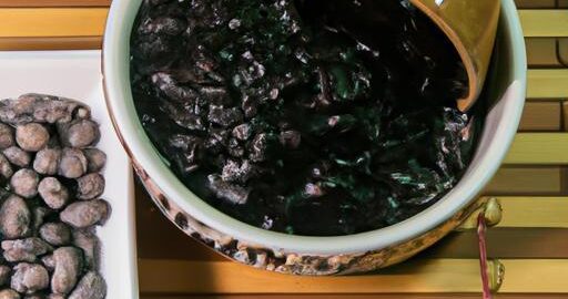 Brazilská polévka z černých fazolí