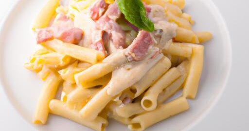 Pasta alla Carbonara s bazalkou