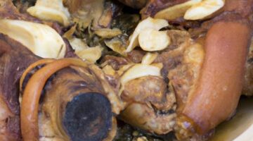 Vepřové koleno na česneku