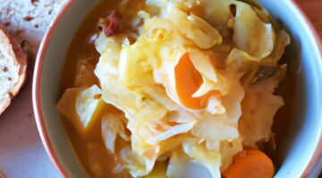 Tradiční moravský kapustový guláš